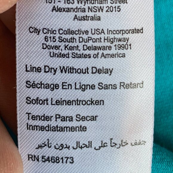 ๐ฑ 5 for $10. AVENUE TURQUOISE SLEEVELESS V-NECK RAYON TOP SIZE 20 - Picture 6 of 6